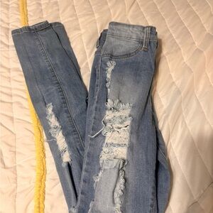 Stylish Blue Distressed Women Jeans